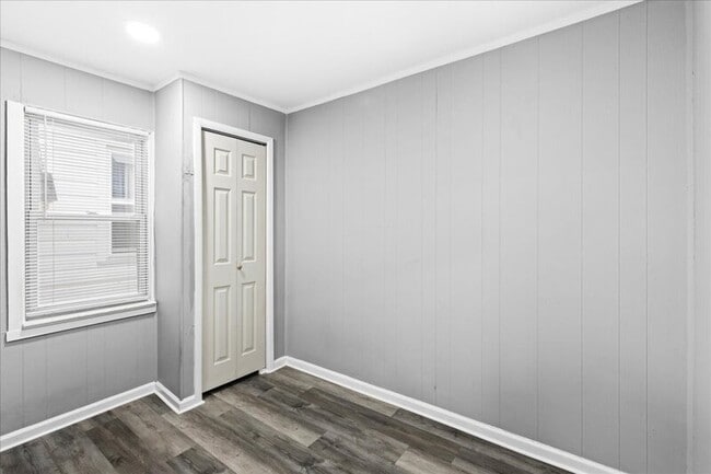 Building Photo - 505 Wood St