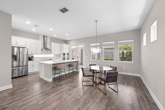 Building Photo - Barely Living in Single Family 3bed/2bath/2-car garage in Lake Nona