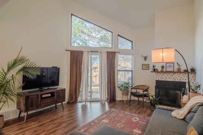 Building Photo - 4145 Autumn Heights Dr
