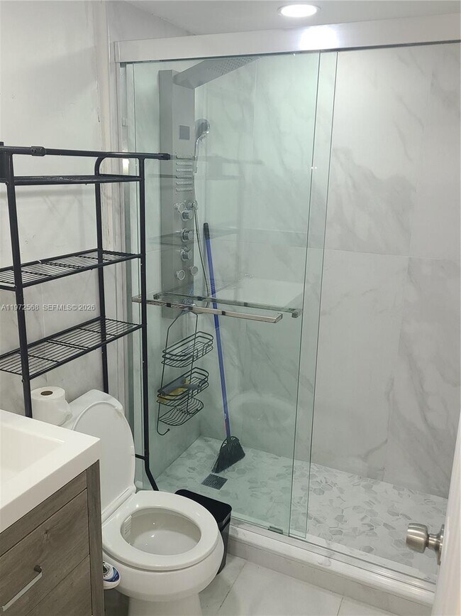 Building Photo - 168 NW 32nd St