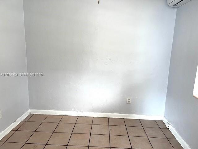 Building Photo - 504 N 57th Ave