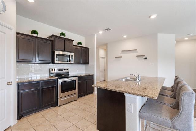 Building Photo - 9312 Leveret Ln