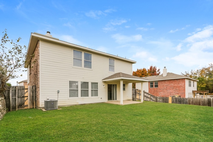 Building Photo - 6614 Jadaglen Dr