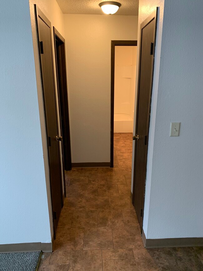 Building Photo - 3013 10th St N