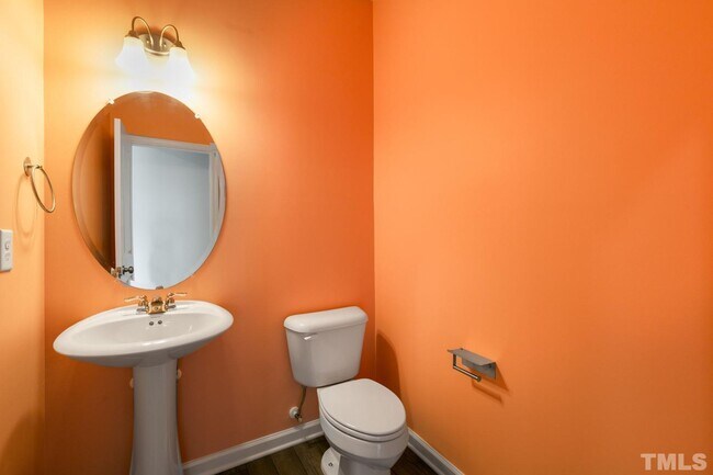 Building Photo - 4964 Southern Magnolia Dr