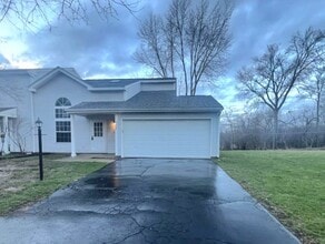 Building Photo - 416 Lauren Ln