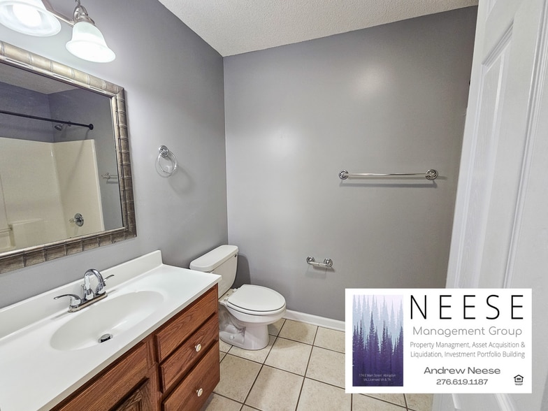 Building Photo - 629 Wyndale Rd