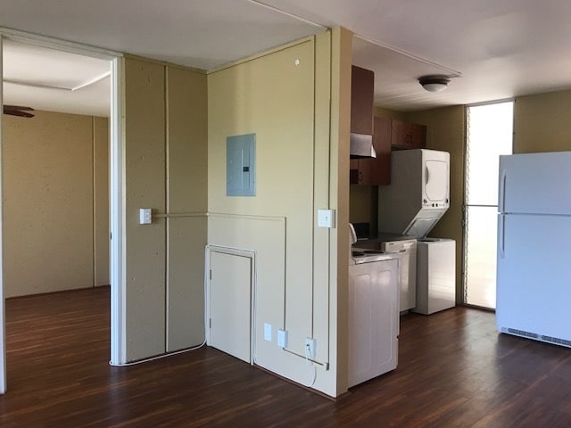 Building Photo - 1 Bedroom, 1 Bathroom, 1 Parking (Cathedral Point)