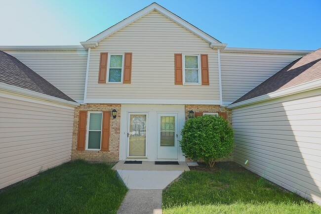 Building Photo - 2684 Waterford Ct