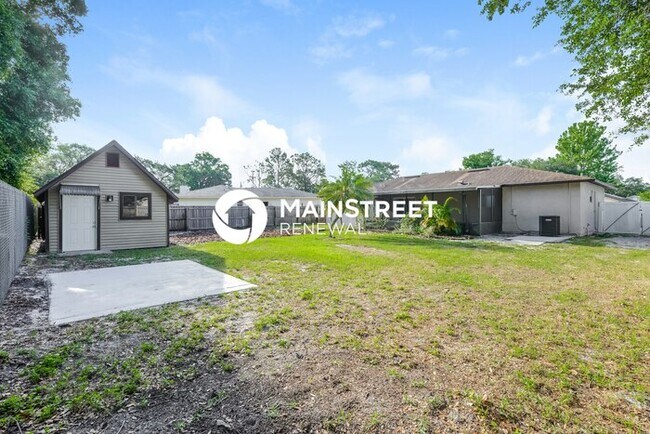 Building Photo - 3 Bedroom Pet-Friendly Home in Ocoee, FL with Main Street Renewal