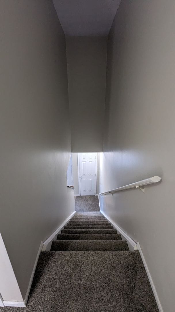 Building Photo - MN Cedar Village (859)