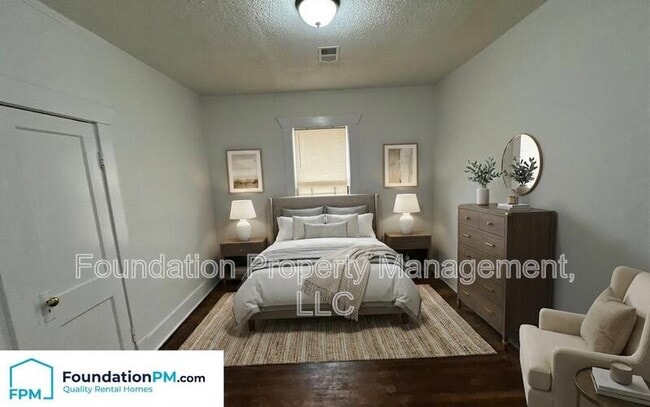 Building Photo - 914 Garland St