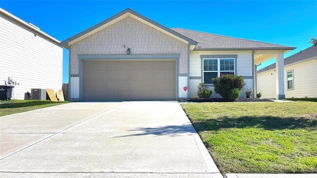 Primary Photo - 1005 White Birch Ln