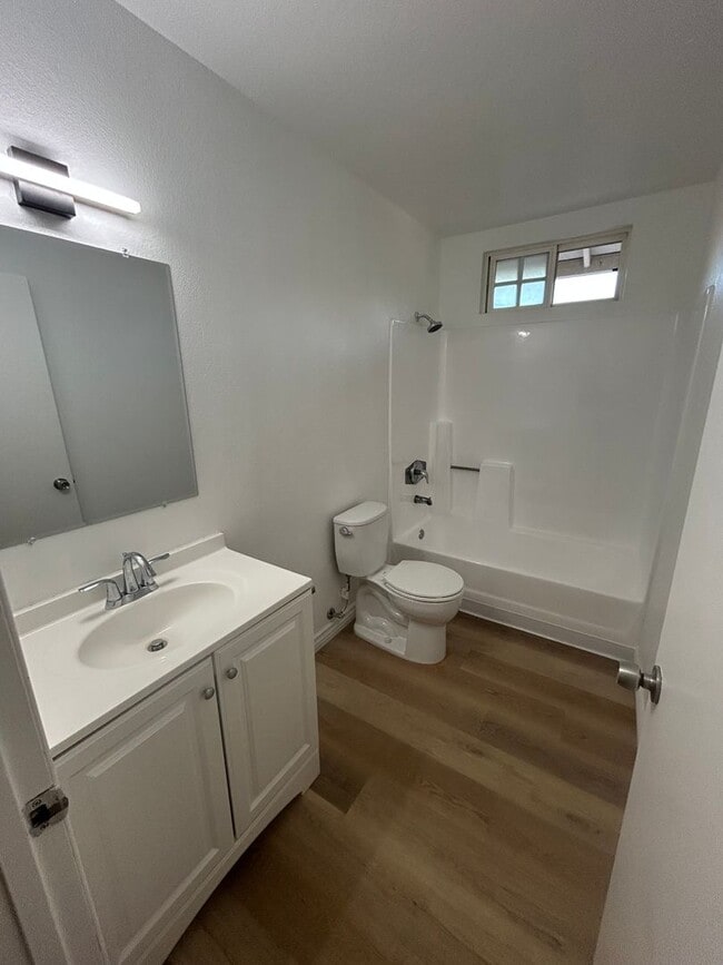 Building Photo - Charming Renovated 3 Bedroom/2 Bath Single Story Home! La Mesa! $3,500