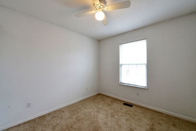 Building Photo - 4162 Whitehall Dr
