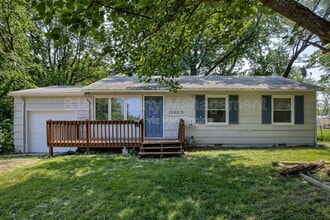 Building Photo - 10009 Hardesty Ave