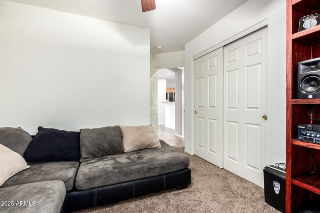 Building Photo - 17530 W Wind Drift Ct