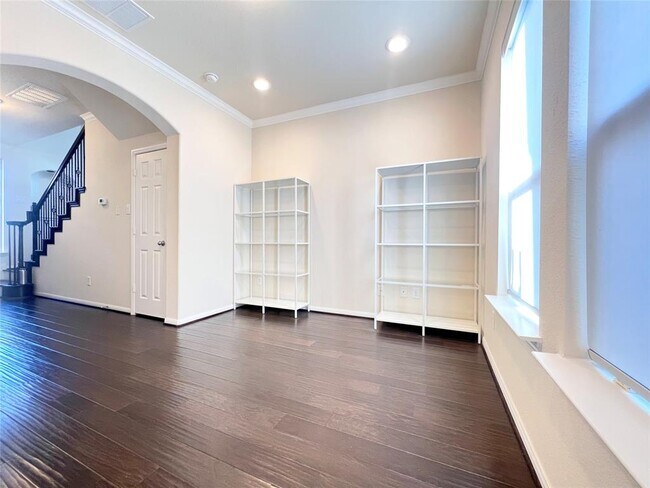 Building Photo - 6363 Fairdale Ln