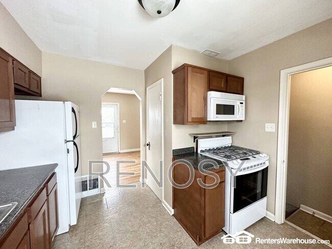 Building Photo - 3822 52nd St