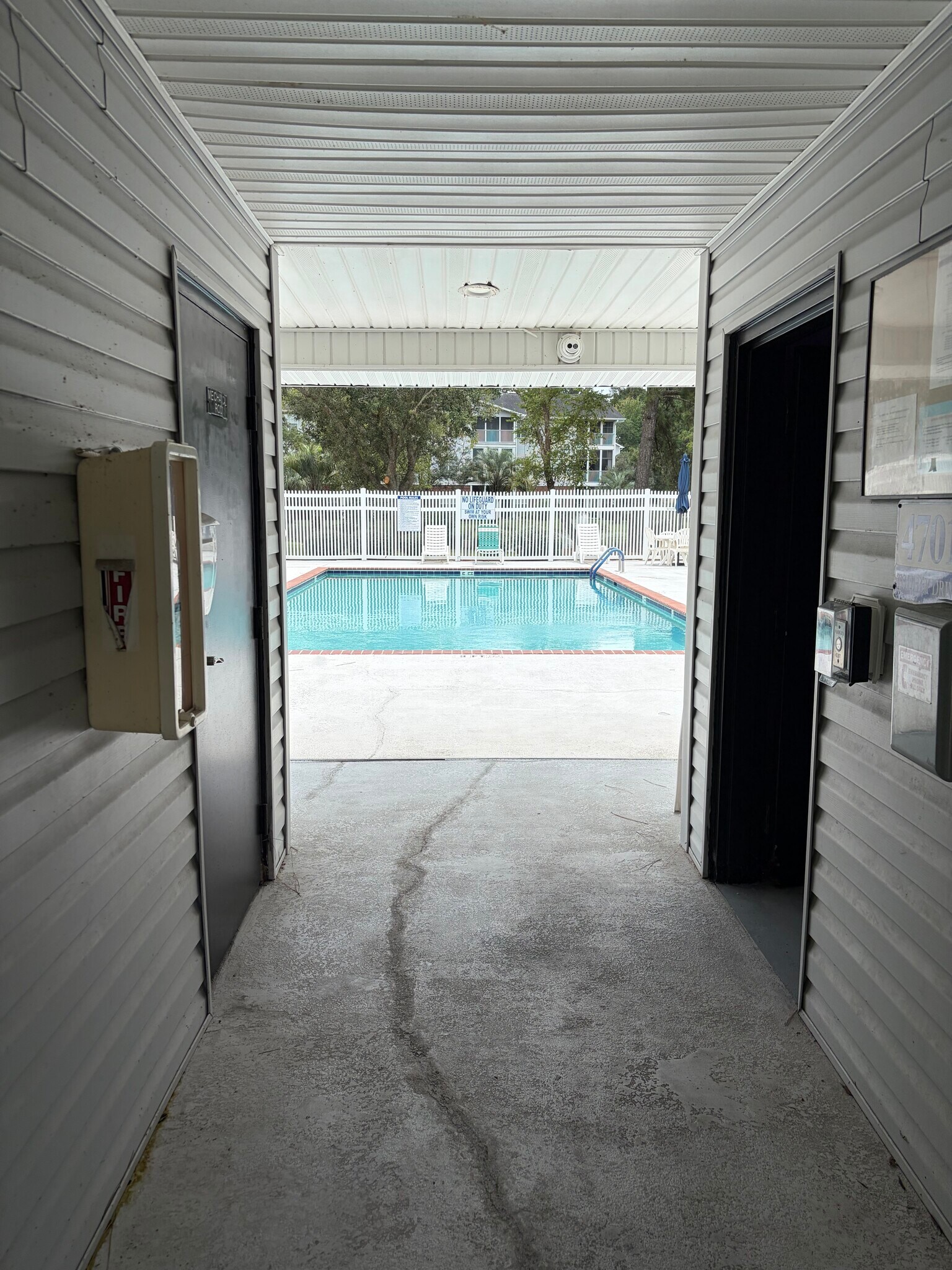 Building Photo - 4700 Touhey Dr