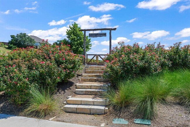 Building Photo - 308 Majestic Cedar Ct