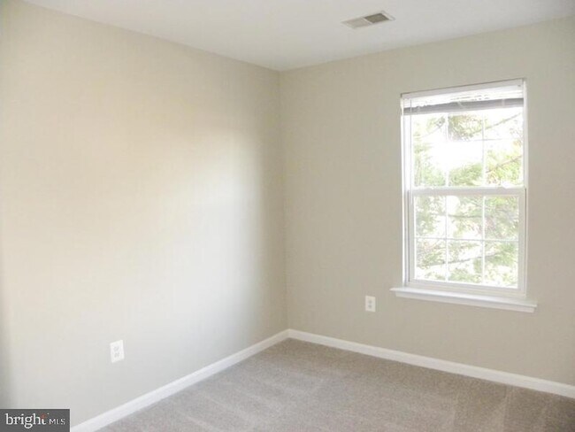 Building Photo - 14311 Newbern Loop