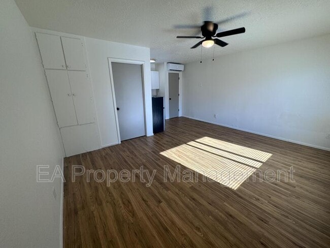 Building Photo - 1320 Dr Martin Luther King Jr Ave NE