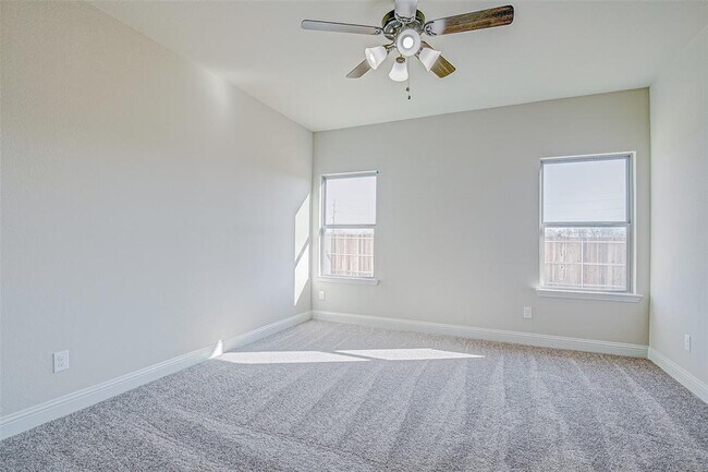 Building Photo - 7819 Cypress Dr