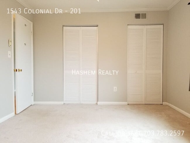 Building Photo - 1543 Colonial Dr