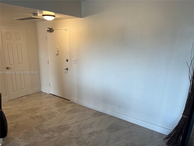 Building Photo - 880 NE 69th St