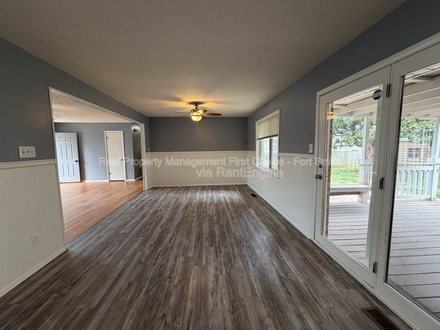 Building Photo - 1901 S 72nd St