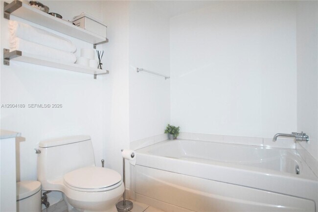 Building Photo - 55 SE 6th St