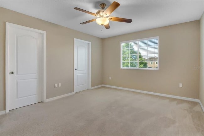 Building Photo - 2752 River Landing Dr