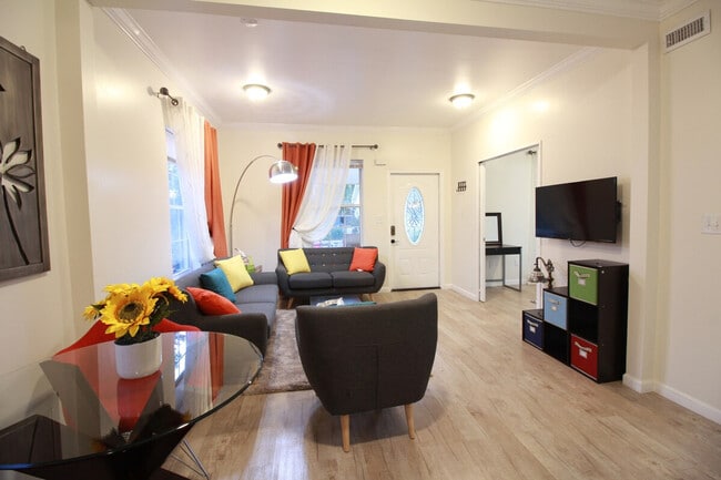 Building Photo - 3307 Rhode Island Ave