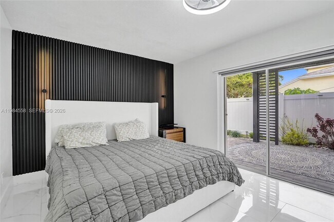 Building Photo - 11761 NW 12th St