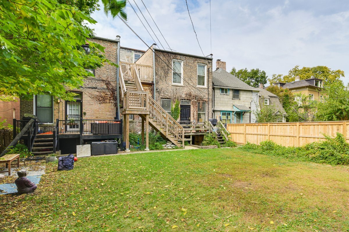 Building Photo - 5429 S Blackstone Ave