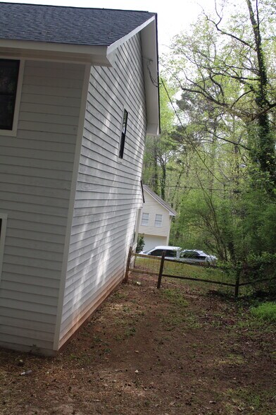 Building Photo - 1386 Williamsburg Ln