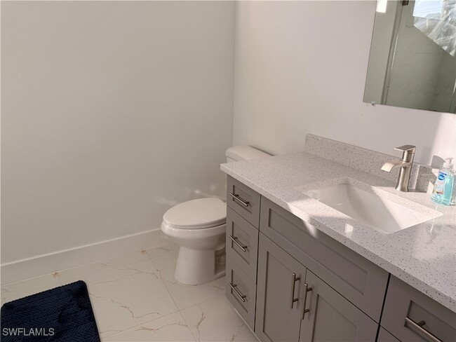 Building Photo - 941 Columbus Blvd