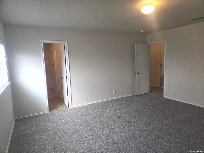 Building Photo - 6515 Kestrel Ln