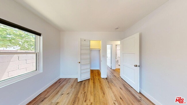 Building Photo - 8214 Laurelgrove Ave