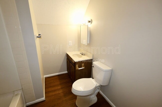 Building Photo - 2801 Pine Meadows Cir