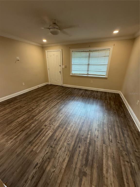 Building Photo - 447 6th Ave NE