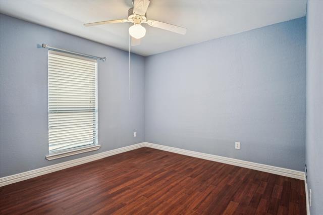 Building Photo - 2208 Timberglen Dr