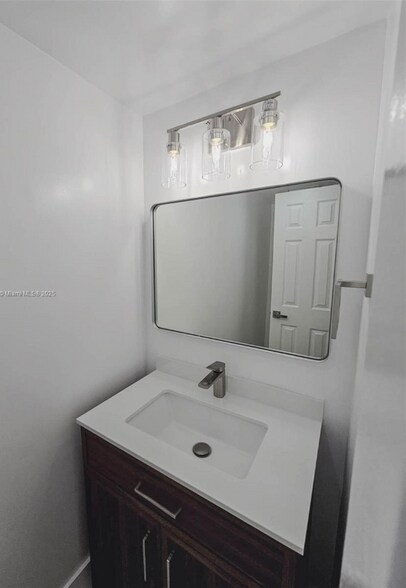 Building Photo - 17911 NW 68th Ave