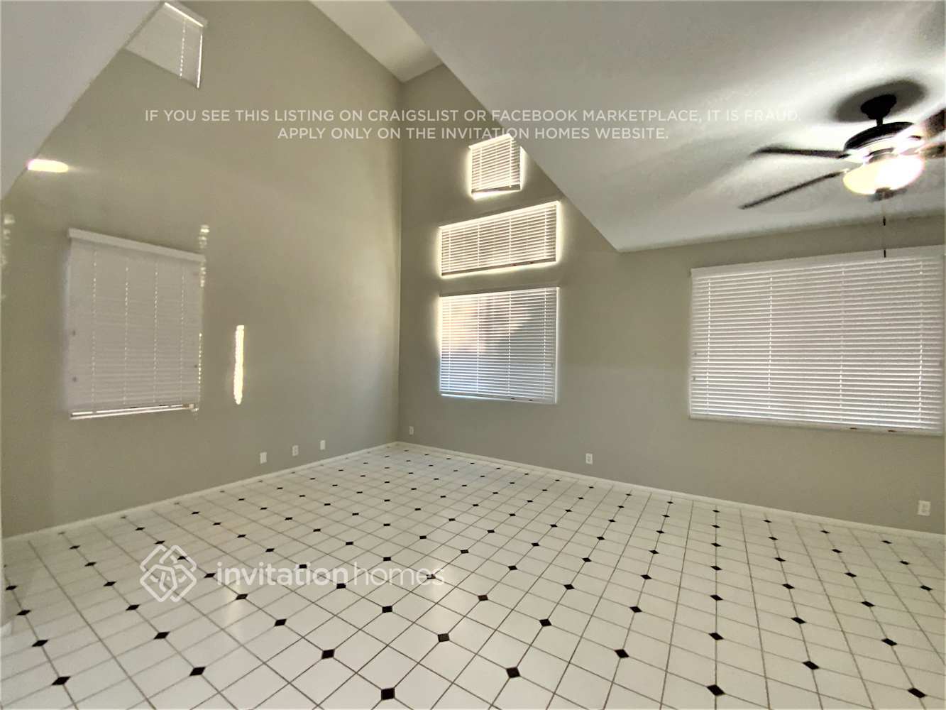 Building Photo - 5509 Flora Spray St