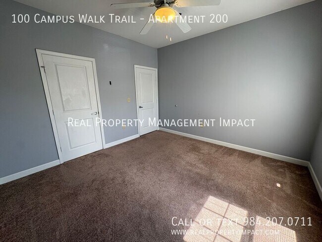 Building Photo - 100 Campus Walk Trl