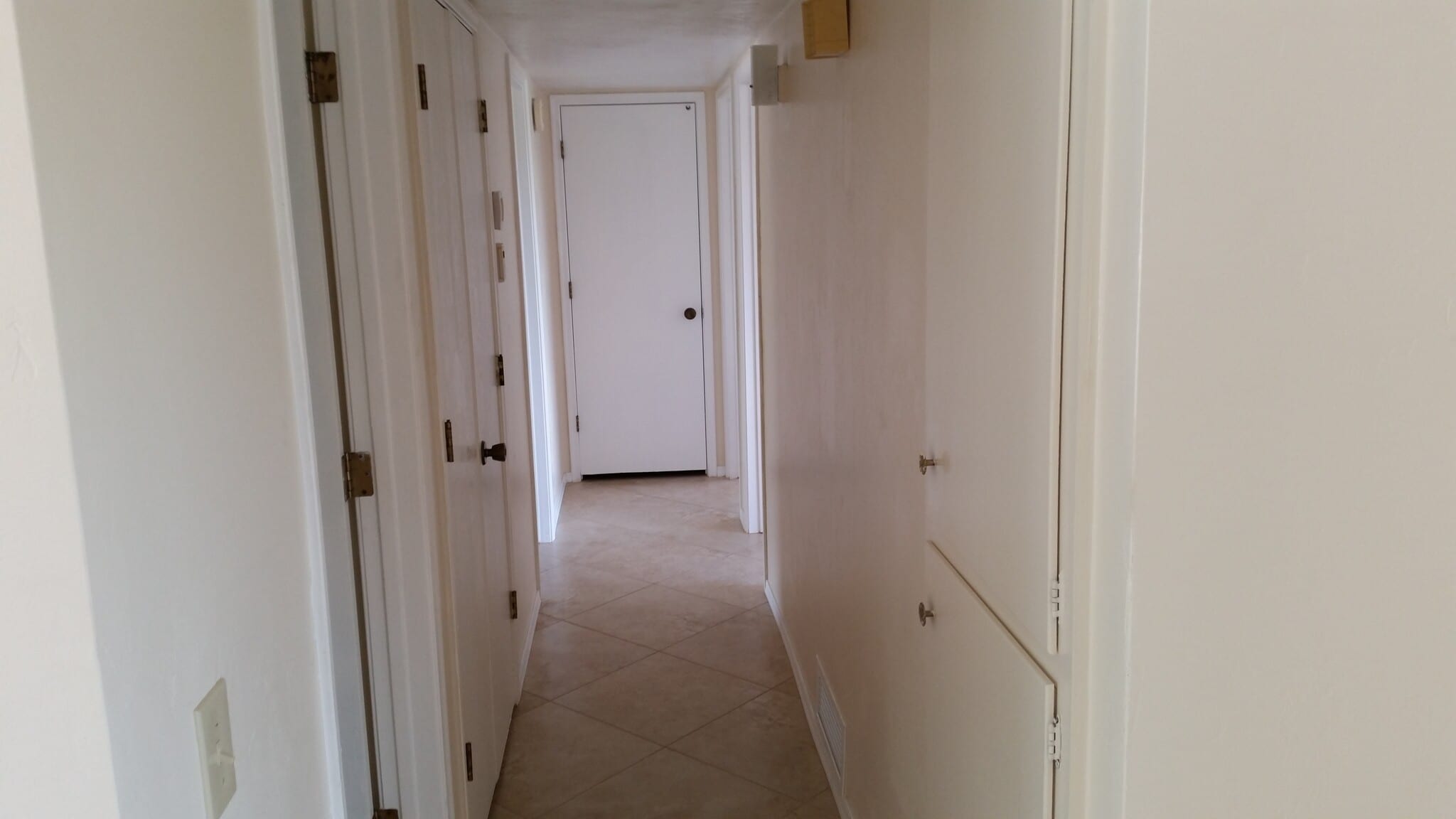 Building Photo - 9291 E Shonto Ln