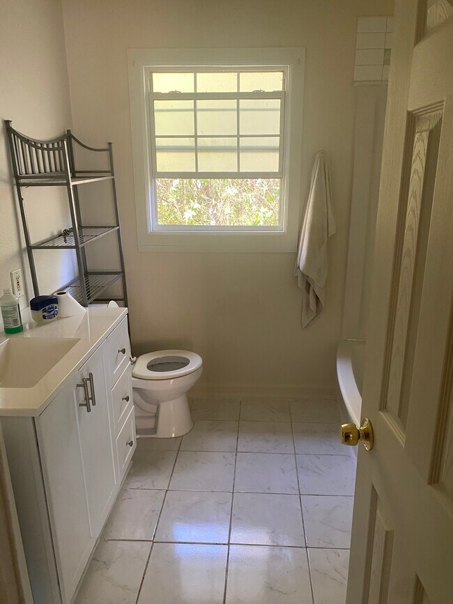 Building Photo - 701 N Claiborne