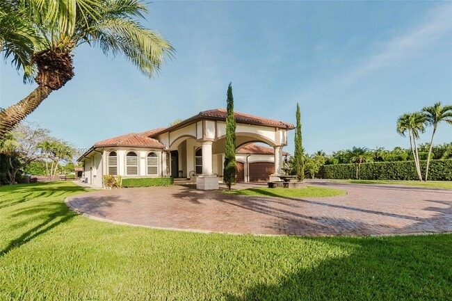 Building Photo - 23525 SW 217th Ave