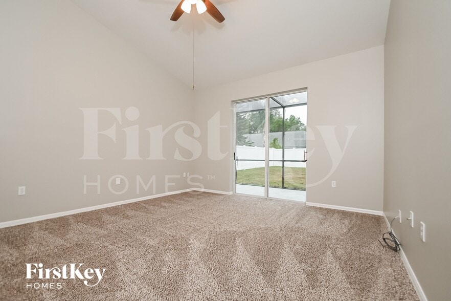 Building Photo - 4527 Gentrice Dr